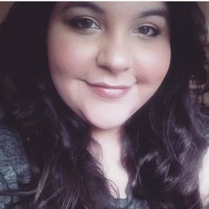 Meet your Posher, Gina